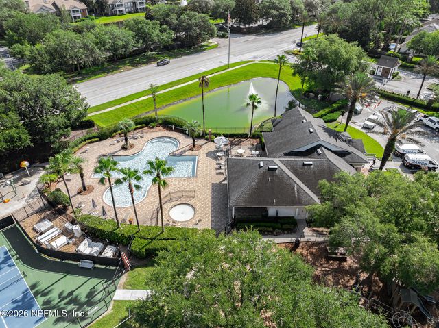7757 BURNT OAK Trail, Jacksonville, FL 32256