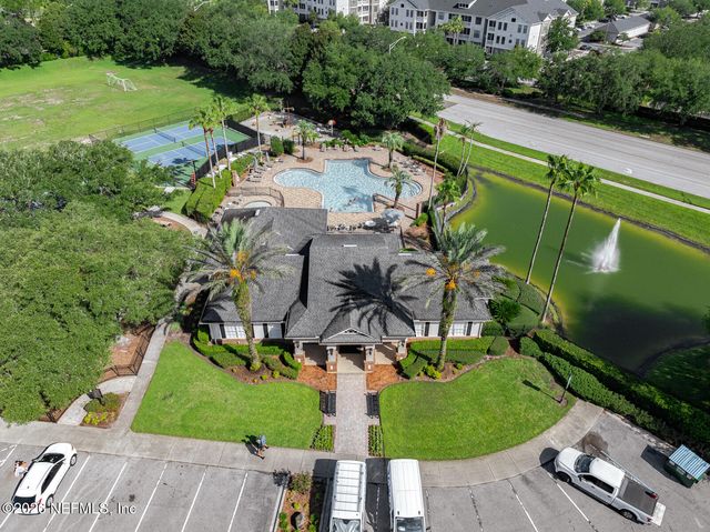 7757 BURNT OAK Trail, Jacksonville, FL 32256