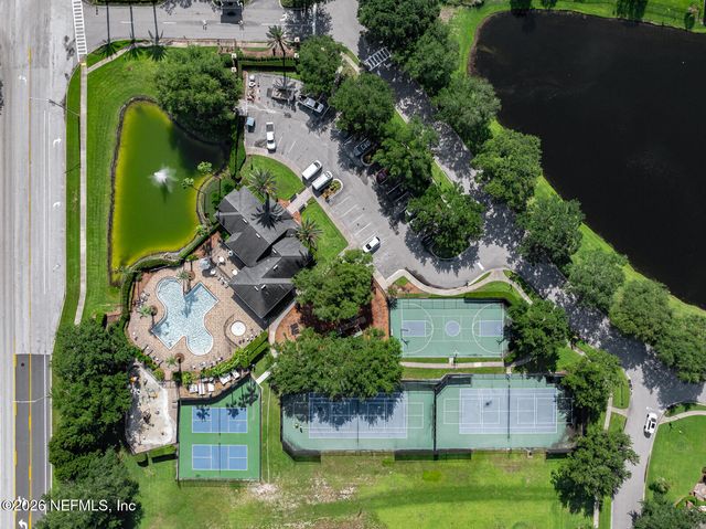 7757 BURNT OAK Trail, Jacksonville, FL 32256