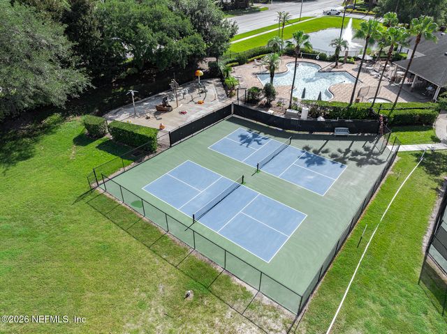 7757 BURNT OAK Trail, Jacksonville, FL 32256