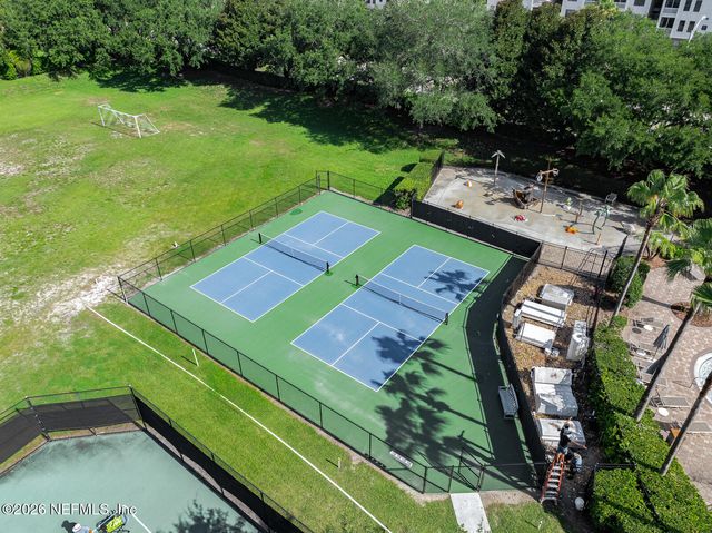 7757 BURNT OAK Trail, Jacksonville, FL 32256