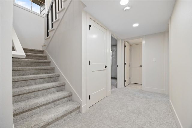 635 NW Rosemont Drive, Waukee, IA 50263