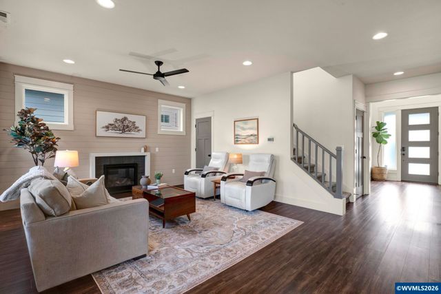 1136 SW Sylvia St, Corvallis, OR 97333