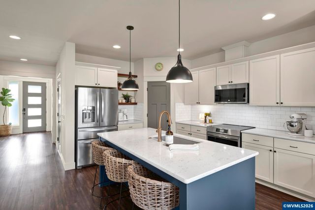 1136 SW Sylvia St, Corvallis, OR 97333