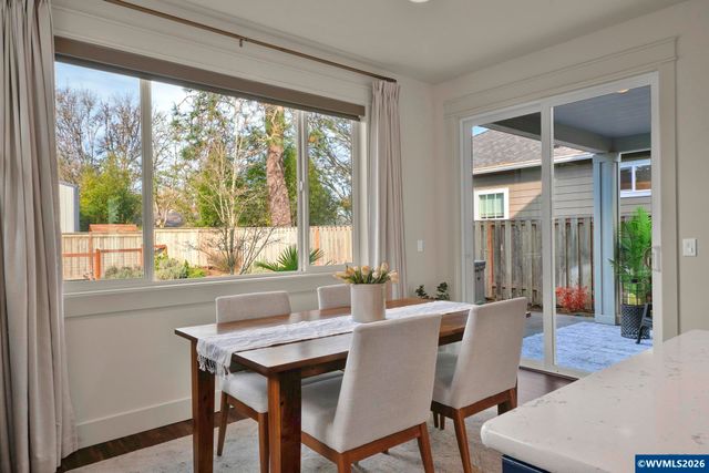 1136 SW Sylvia St, Corvallis, OR 97333