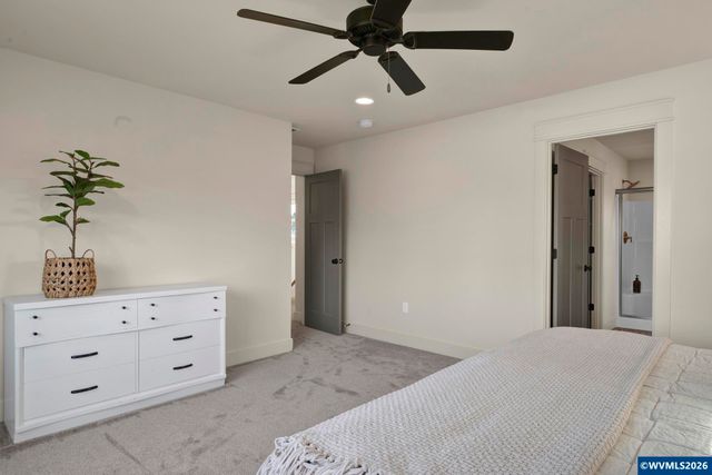 1136 SW Sylvia St, Corvallis, OR 97333