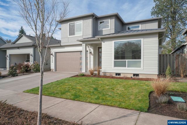 1136 SW Sylvia St, Corvallis, OR 97333