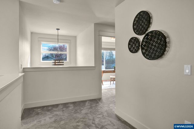 1136 SW Sylvia St, Corvallis, OR 97333