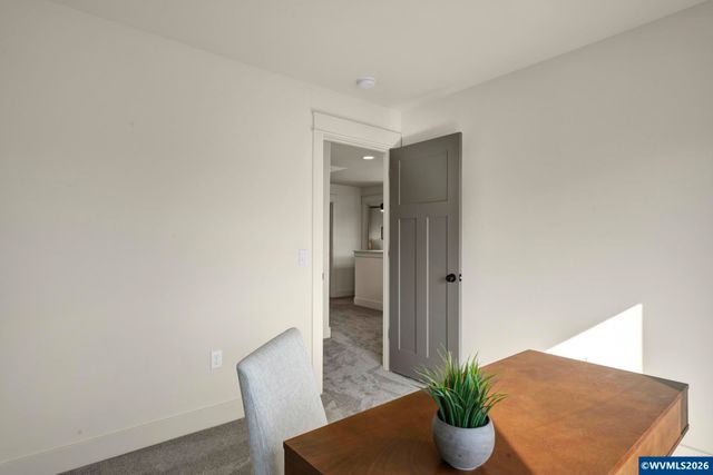 1136 SW Sylvia St, Corvallis, OR 97333