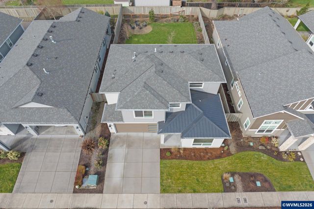 1136 SW Sylvia St, Corvallis, OR 97333