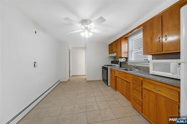 378 Cator Avenue, Jersey City, NJ 07305