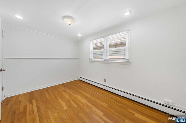 378 Cator Avenue, Jersey City, NJ 07305