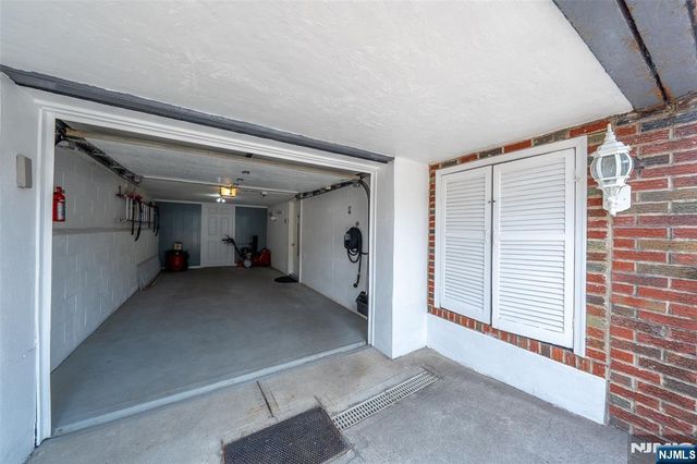 378 Cator Avenue, Jersey City, NJ 07305