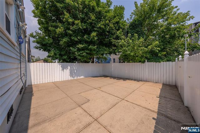 378 Cator Avenue, Jersey City, NJ 07305