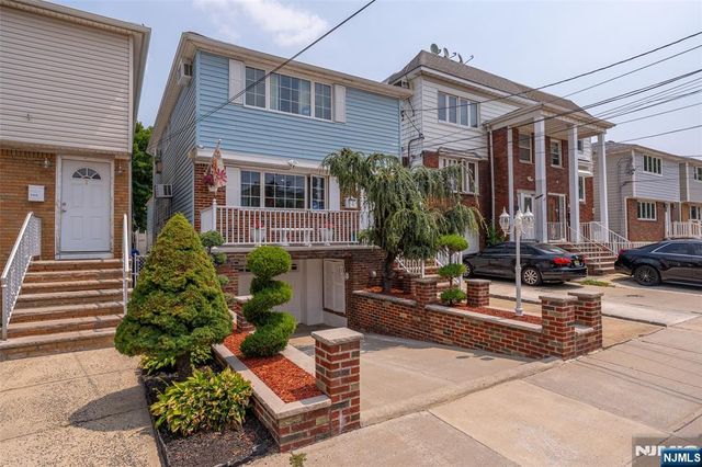 378 Cator Avenue, Jersey City, NJ 07305