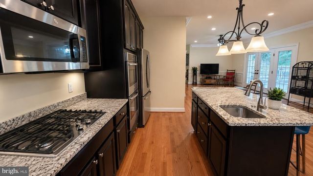 6743 BREEZY DR, Warrenton, VA 20187