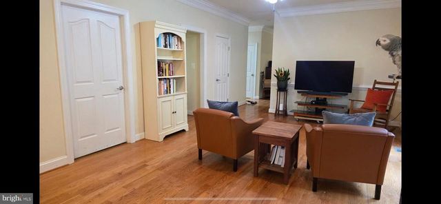6743 BREEZY DR, Warrenton, VA 20187