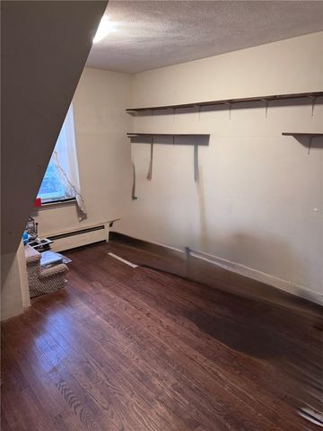22 Lorraine Avenue, Coventry, RI 02816