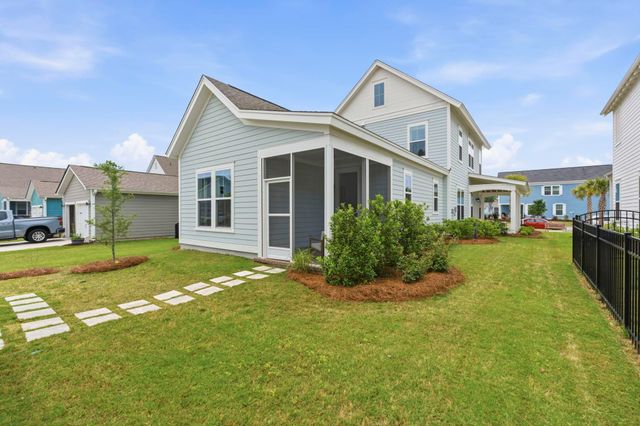 1558 Sayebrook Pkwy., Myrtle Beach, SC 29588