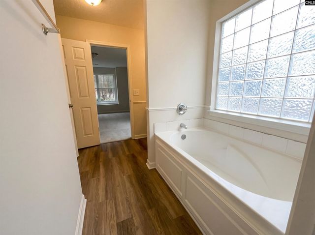 83 Elmwood Boulevard S, Elgin, SC 29045