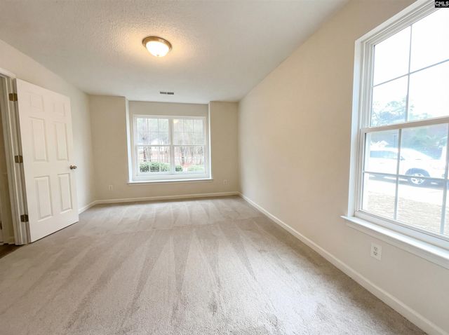 83 Elmwood Boulevard S, Elgin, SC 29045