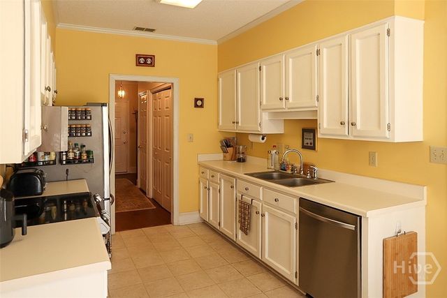 135 S Stratford Drive, Athens, GA 30605