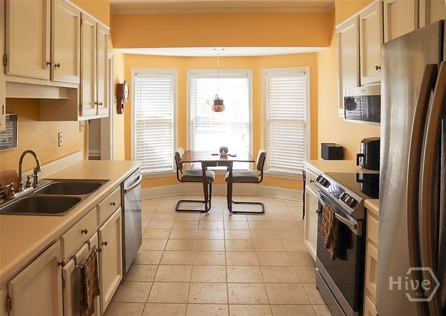 135 S Stratford Drive, Athens, GA 30605