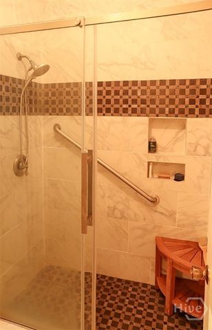 135 S Stratford Drive, Athens, GA 30605