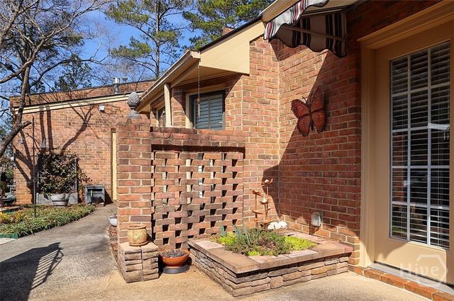 135 S Stratford Drive, Athens, GA 30605