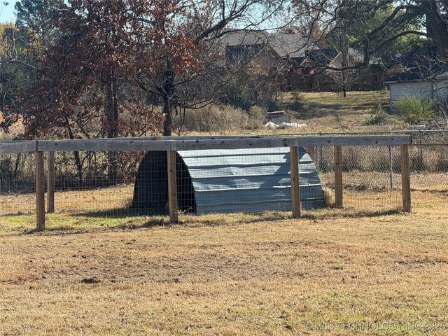 208 N Edmond, Muskogee, OK 74403