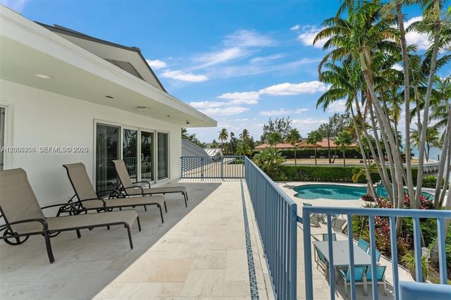 8900 Bay Dr, Surfside, FL 33154