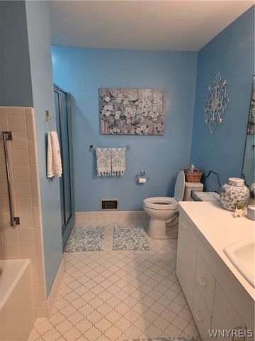 352 Dan Troy Drive, Amherst, NY 14221