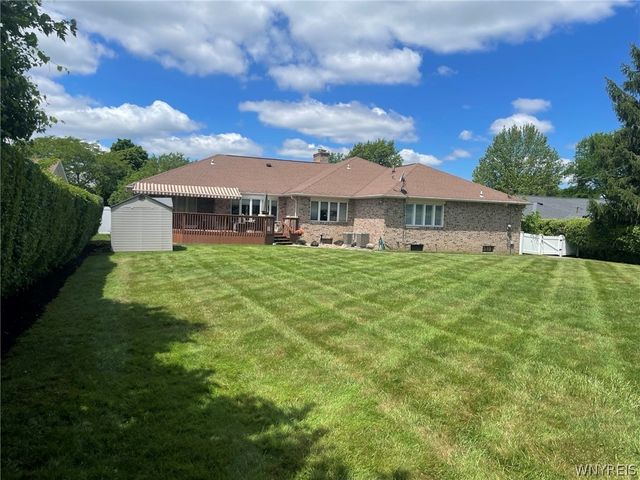 352 Dan Troy Drive, Amherst, NY 14221
