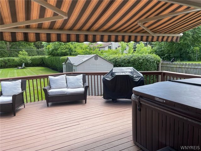 352 Dan Troy Drive, Amherst, NY 14221