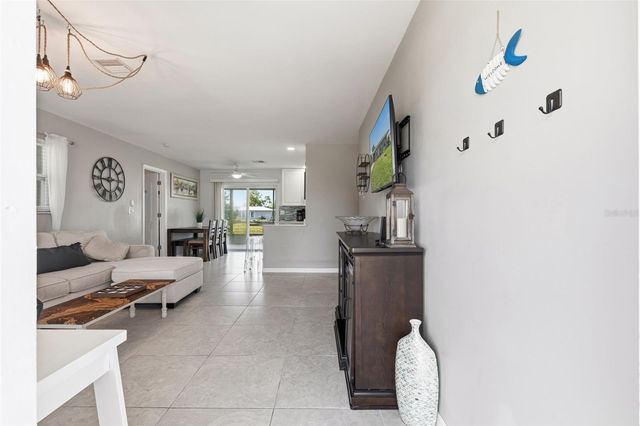 21531 GLADIS AVENUE, Port Charlotte, FL 33952
