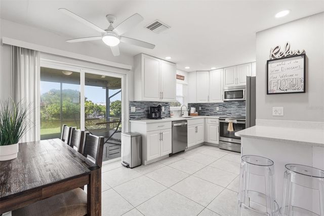 21531 GLADIS AVENUE, Port Charlotte, FL 33952