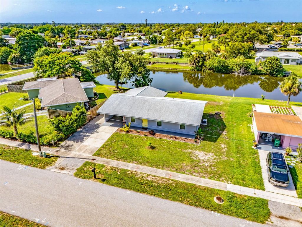 21531 GLADIS AVENUE, Port Charlotte, FL 33952
