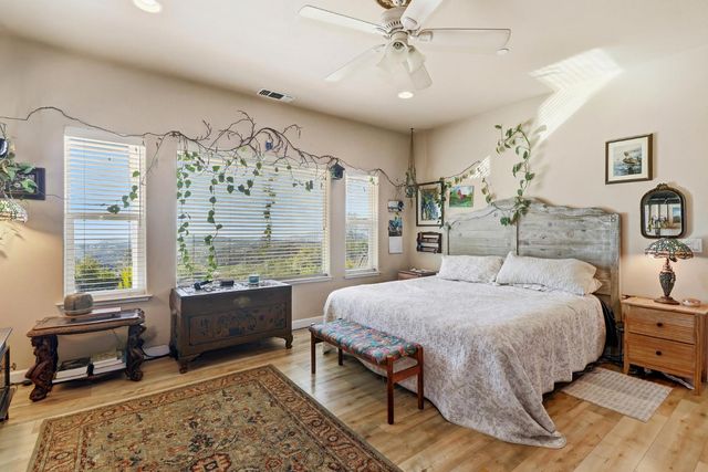 12655 Newell Pl, Grass Valley, CA 95949