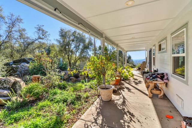 12655 Newell Pl, Grass Valley, CA 95949