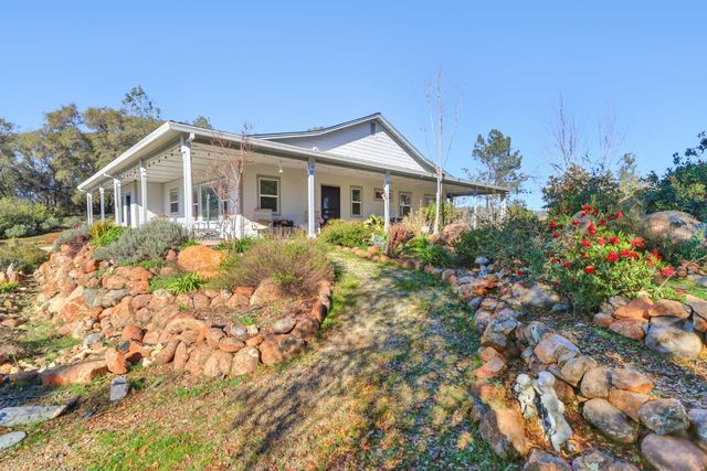 12655 Newell Pl, Grass Valley, CA 95949