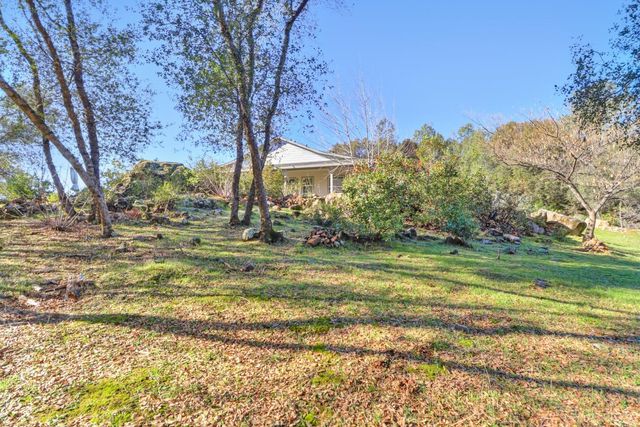 12655 Newell Pl, Grass Valley, CA 95949