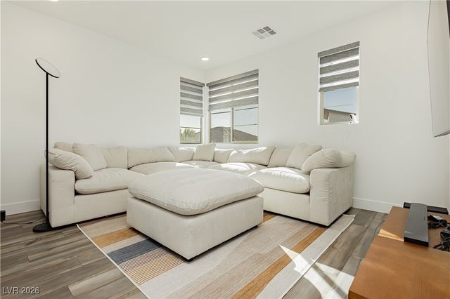 6124 Redstone Hills Drive, Las Vegas, NV 89148