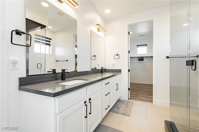 6124 Redstone Hills Drive, Las Vegas, NV 89148