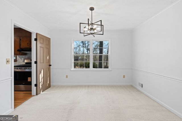 4566 Brandon Drive SW, Lilburn, GA 30047