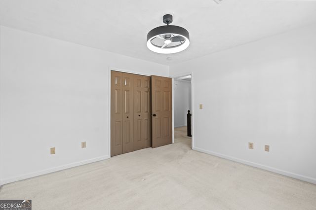 4566 Brandon Drive SW, Lilburn, GA 30047