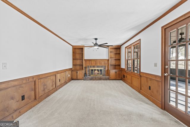 4566 Brandon Drive SW, Lilburn, GA 30047