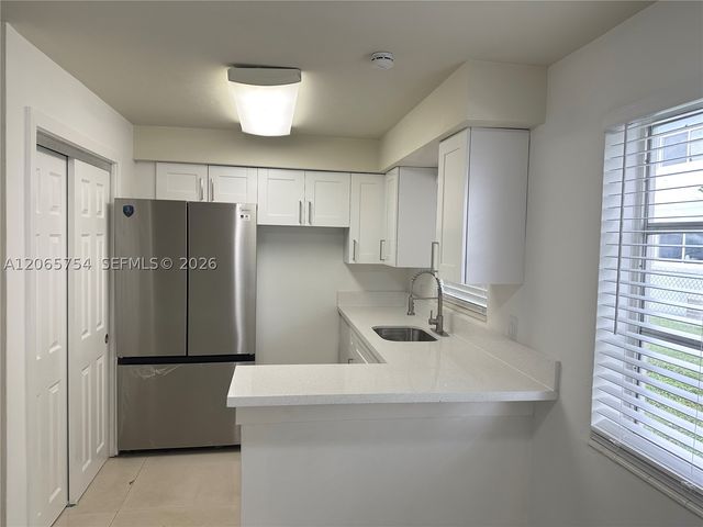 5211 SW 91st Ave 1, Cooper City, FL 33328