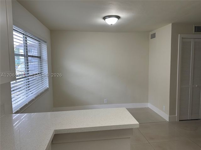 5211 SW 91st Ave 1, Cooper City, FL 33328
