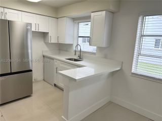 5211 SW 91st Ave 1, Cooper City, FL 33328