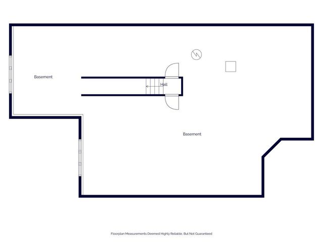 707 Wells Fargo Trail, Le Claire, IA 52753